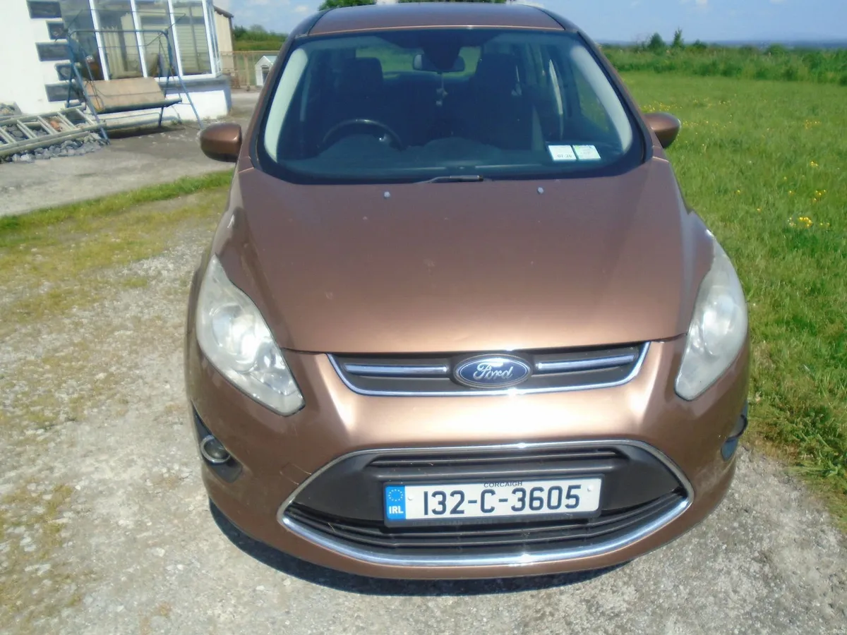 Ford Grand C-Max 2013 - Image 2