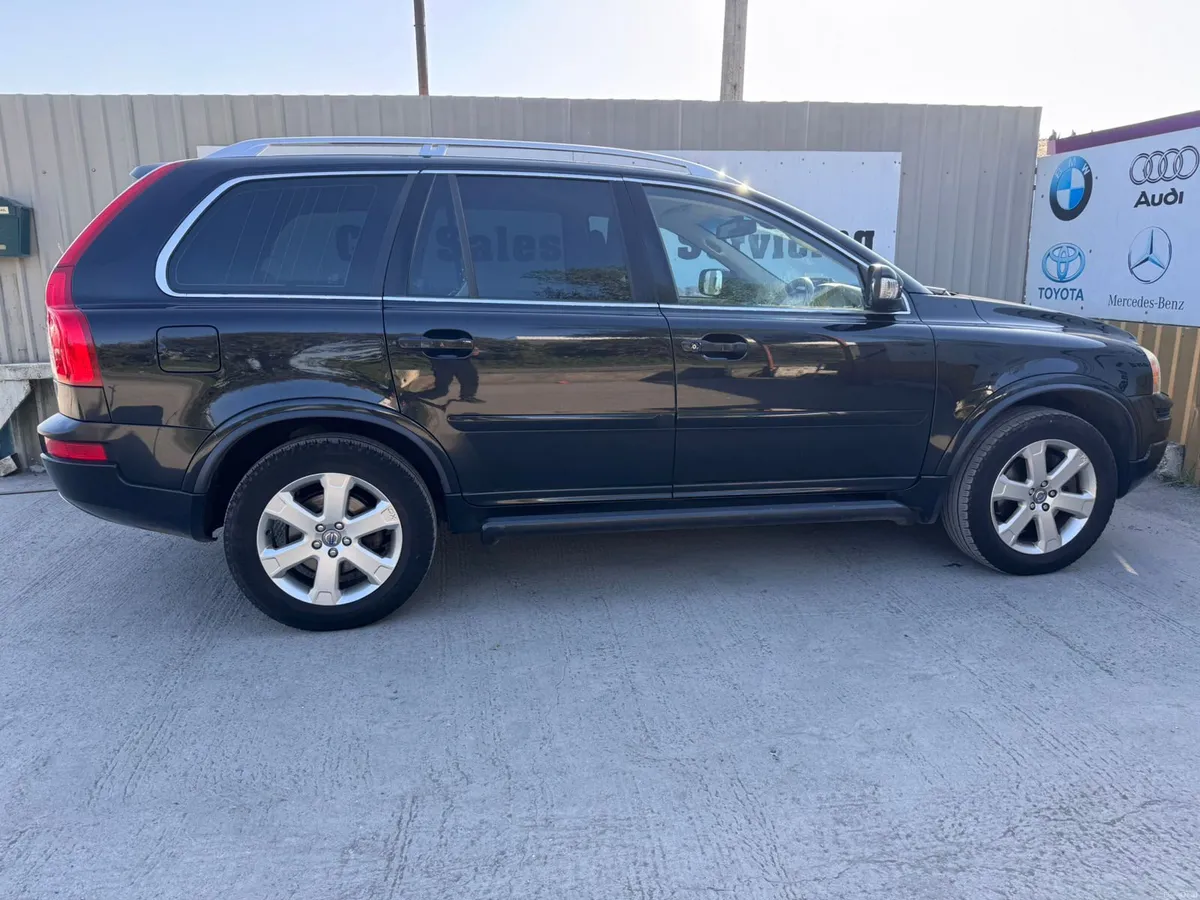 141 Volvo XC90  2.4D D4 163hp Warranty - Image 4