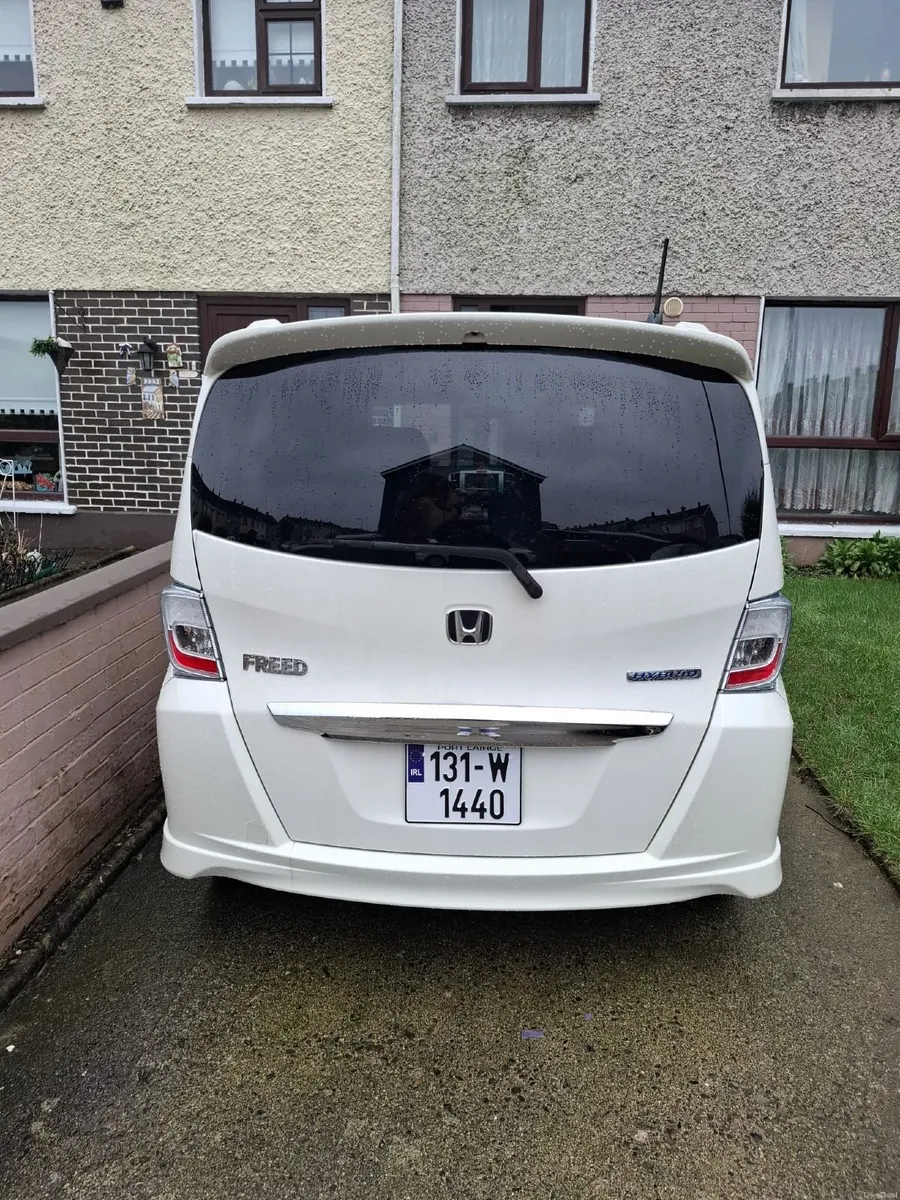 Honda Freed 2013 Automatic 1.5 - Image 6