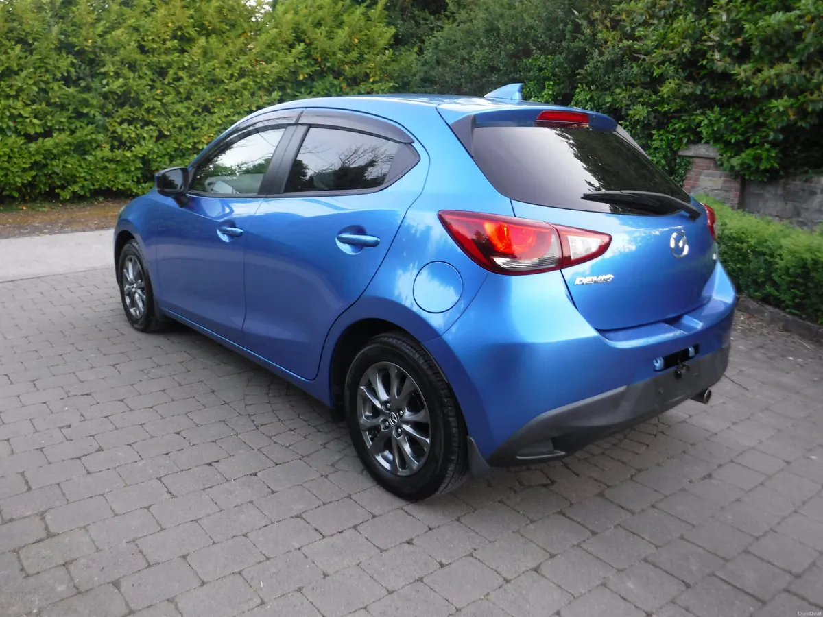 MAZDA DEMIO 1.3 AUTO ANDROID +CARPLAY - Image 4