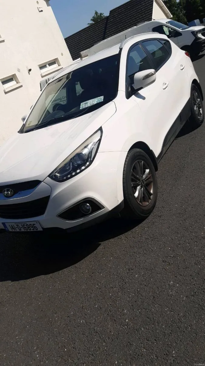 141 Hyundai ix35 - Image 2