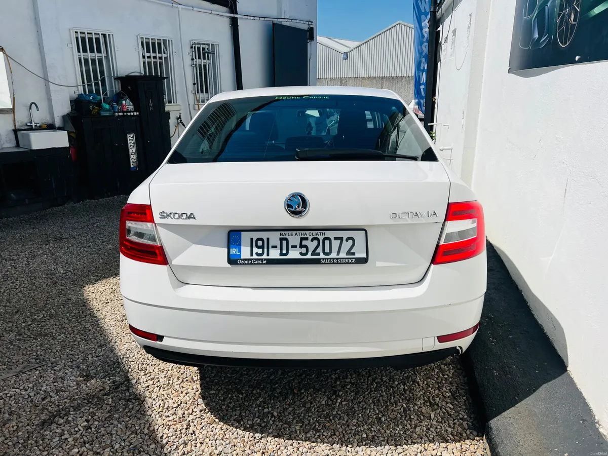 2019 Skoda Octavia 1.6 Tdi Active - Image 3
