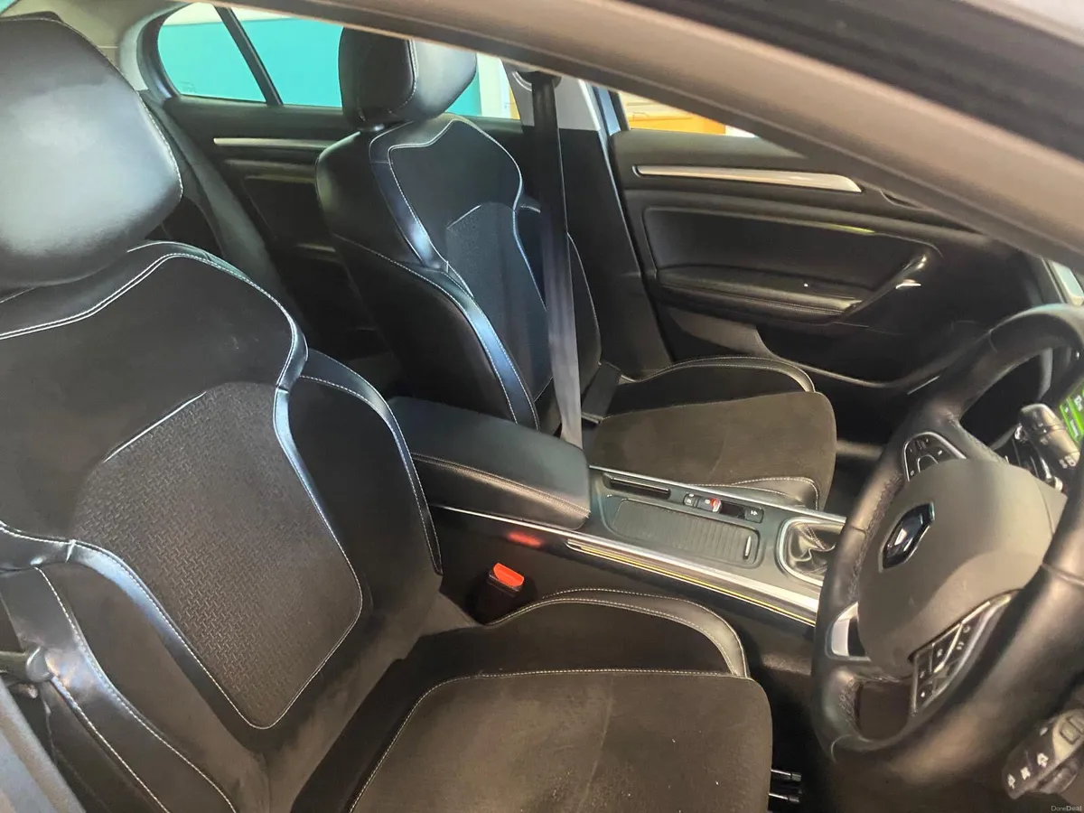 Renault Megane 2018 full history - Image 4