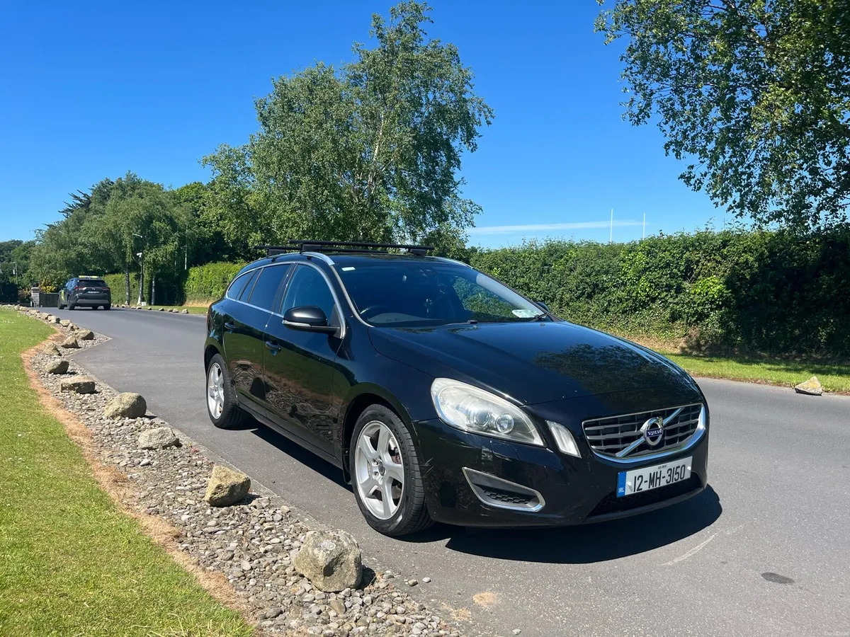 Volvo V60 - Image 4