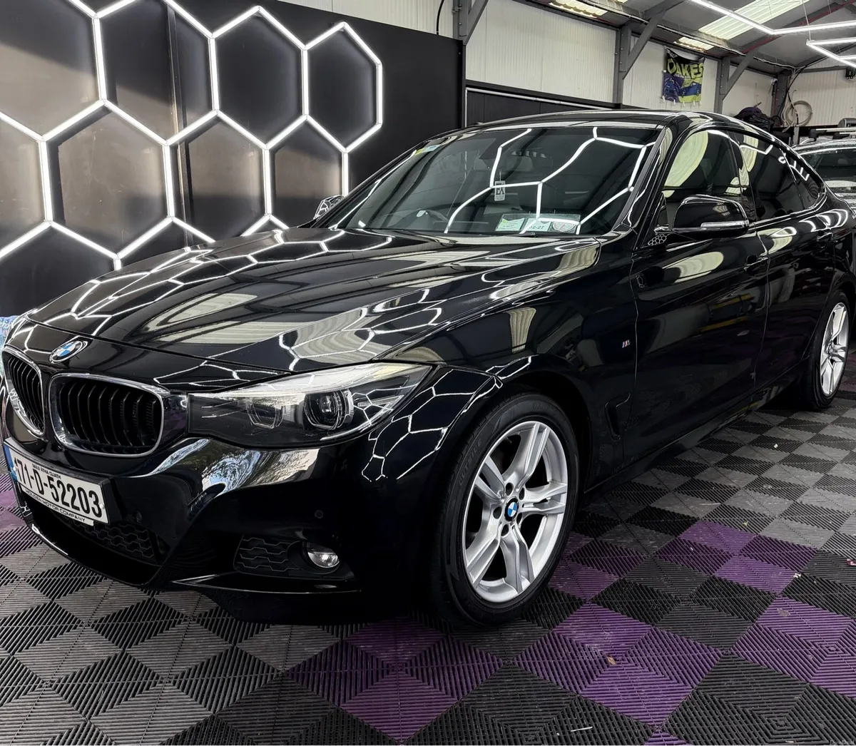 Car - Image 2