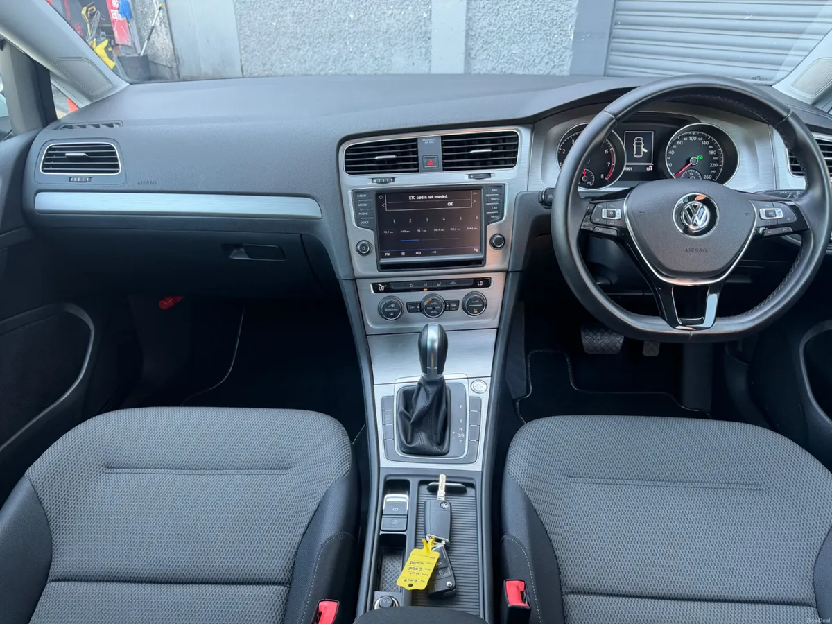 Volkswagen Golf 2017 1.2 Auto Facelift - Image 5