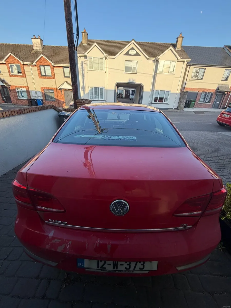VW Passat - Image 4