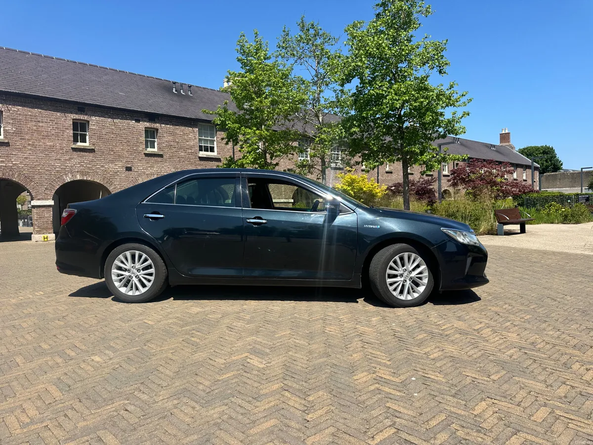 Toyota Camry 2016 - Image 3