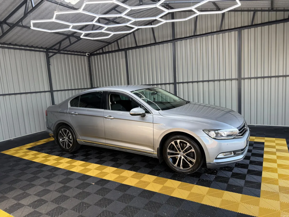 Volkswagen Passat 2019 Highline 2.0Tdi - Image 2