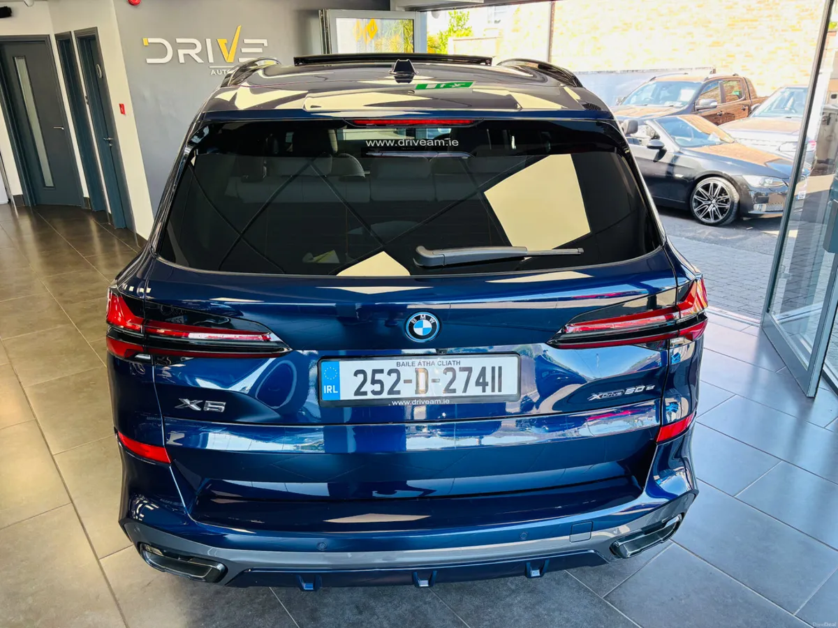 BMW X5 2025 50e M-Sport Pro***Mega Spc*** - Image 2
