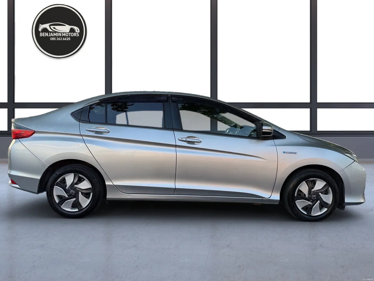 Honda Grace 2016 New Nct 1.5 - Image 4
