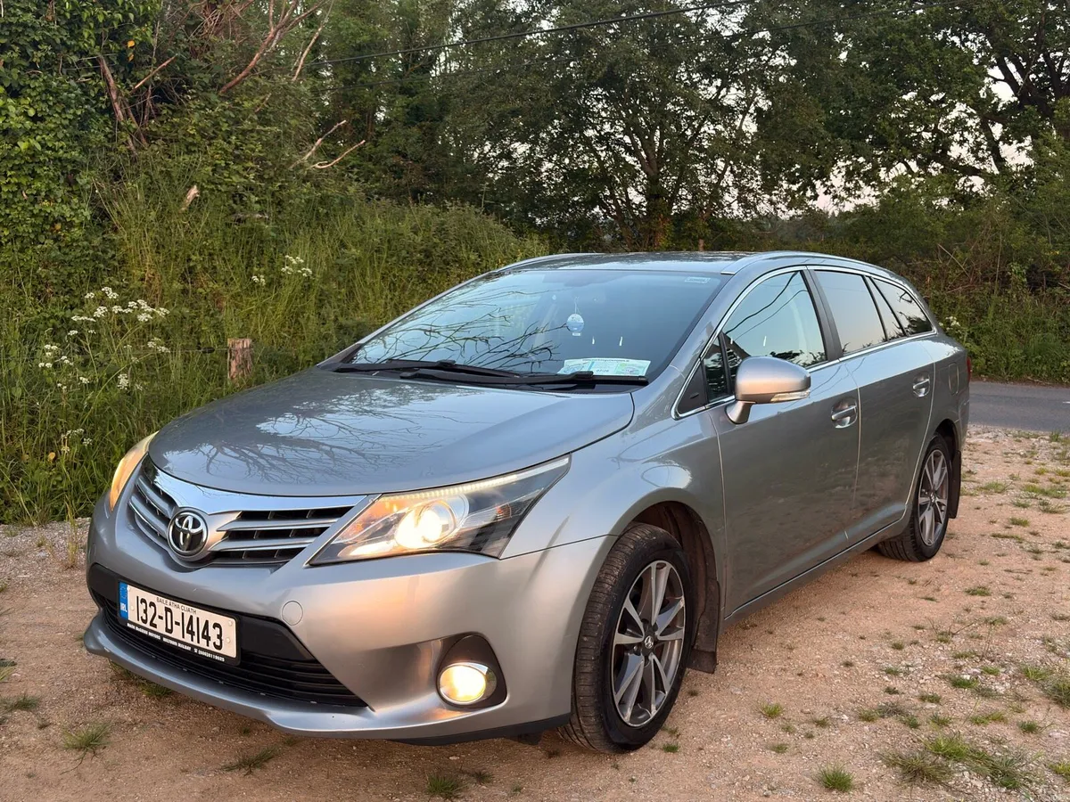 Toyota Avensis Estate 2.0 D4D - Image 2