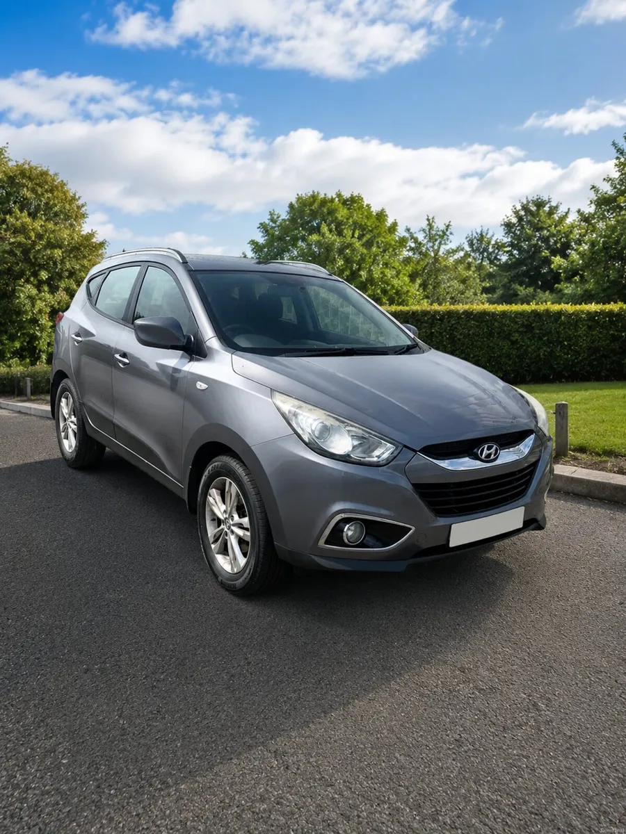 ABSOLUTELY STUNNING 2013 HYUNDAI IX35