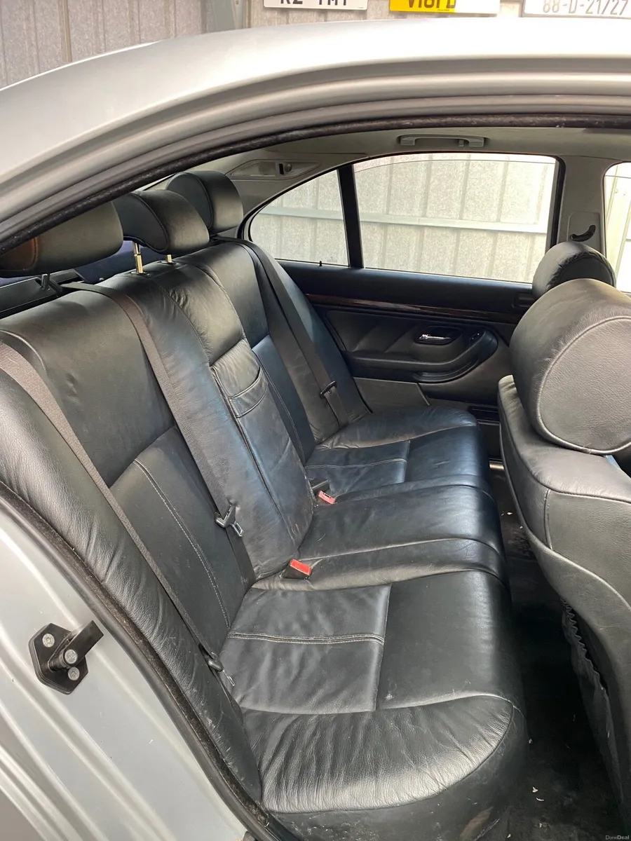 BMW 5-Series 2003 - Image 4