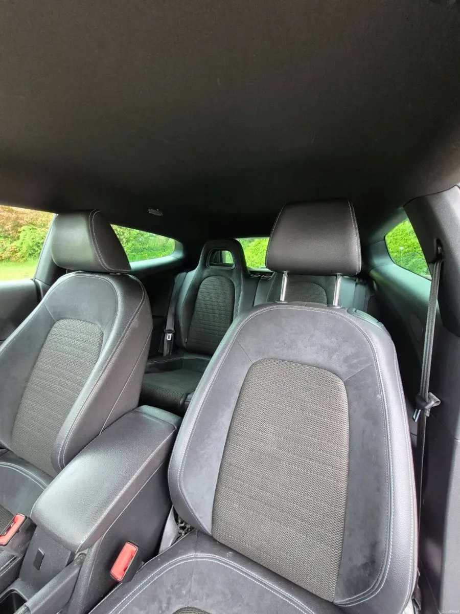 Volkswagen Scirocco - Image 4
