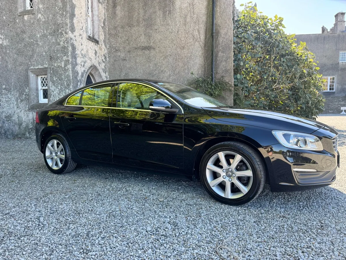 VOLVO S60 // NCT 04/27 // AUTOMATIC - Image 2