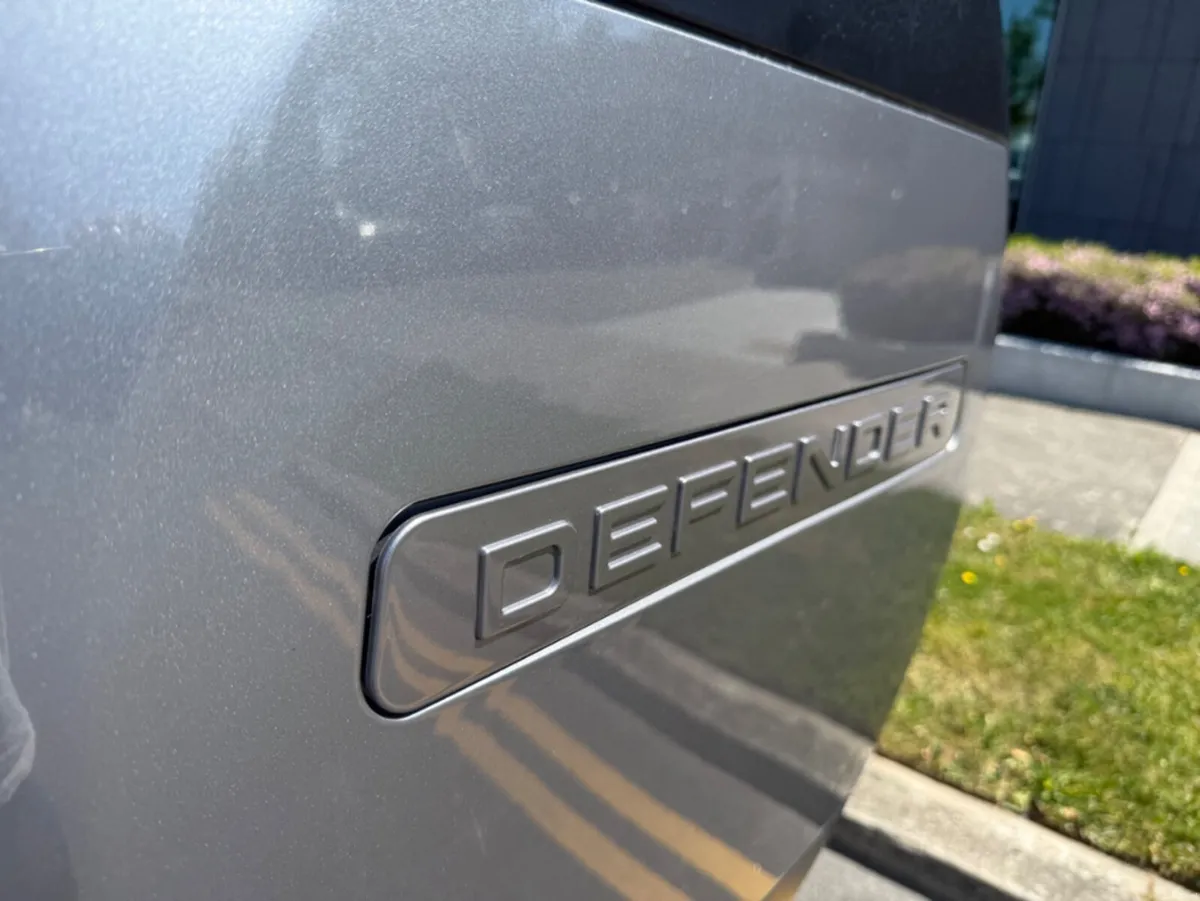 Land Rover Defender 90 D250 X-Dynamic Se - 2 Seat - Image 5