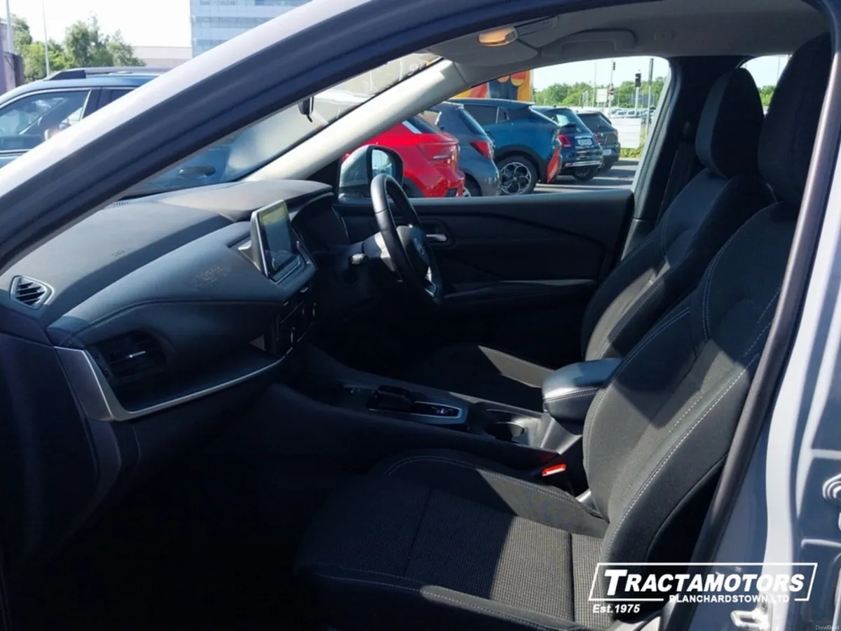 Nissan Qashqai EPOWER SV  4DR AUTO - Image 4