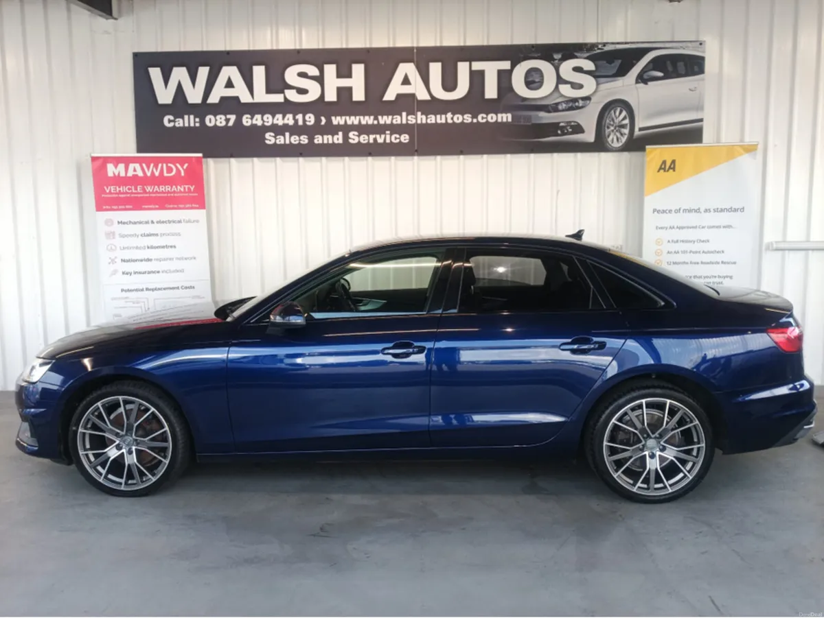 Audi A4 2.0 30 TDI TECHNIK MHEV136P - Image 4