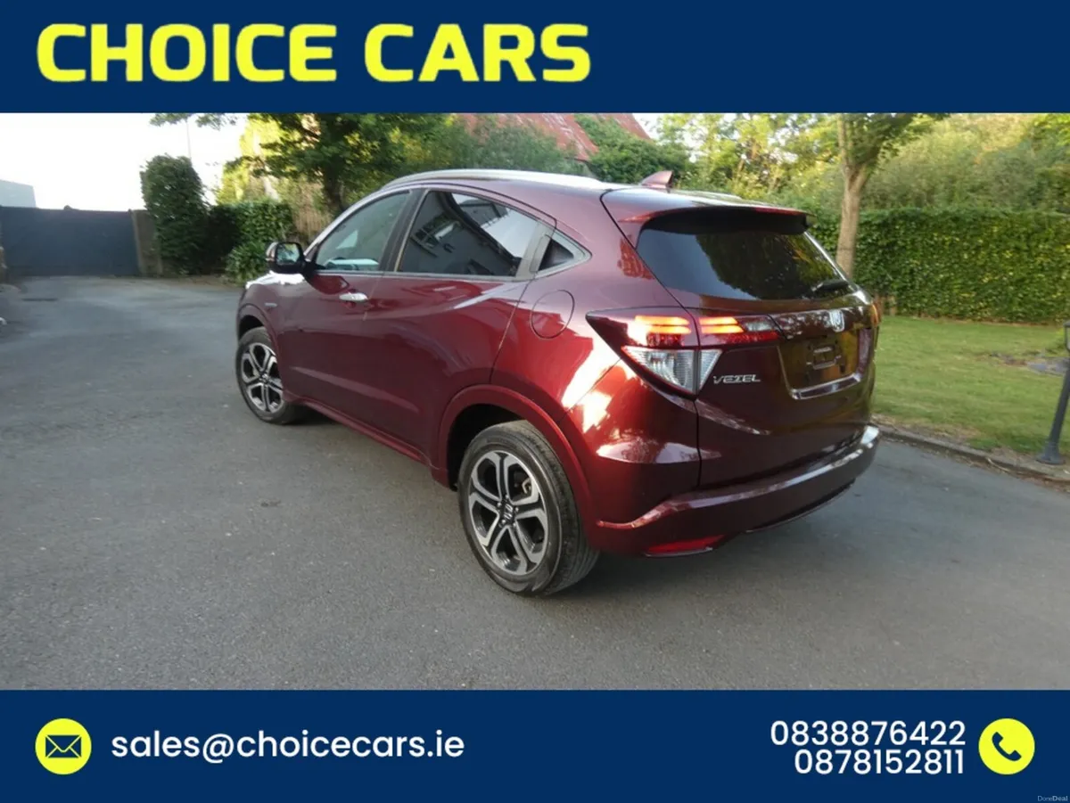 Honda Vezel 1.5 AUTO HYBRID Z SPEC - Image 4