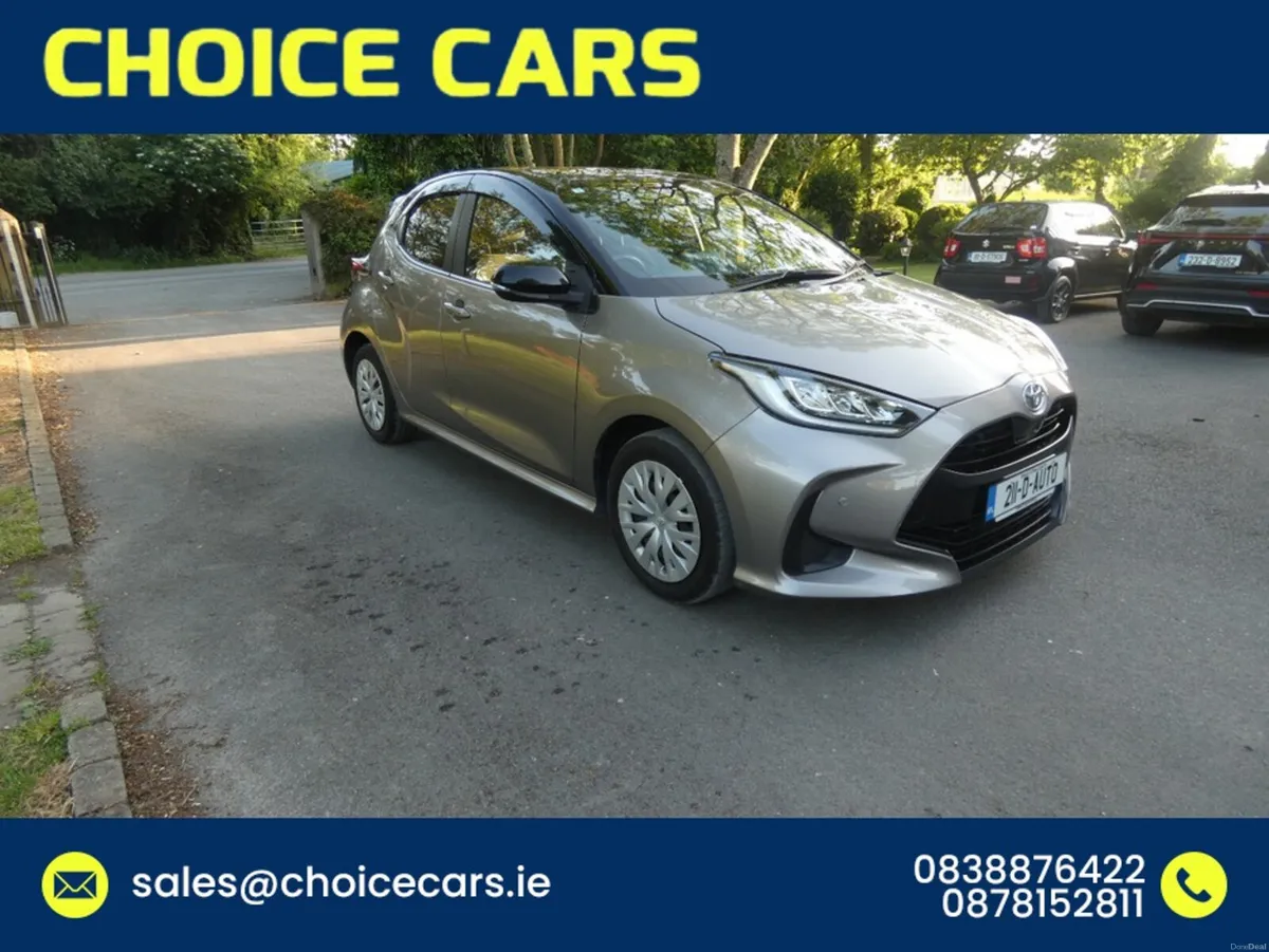 Toyota Yaris 1.5 AUYO PETROL - Image 1