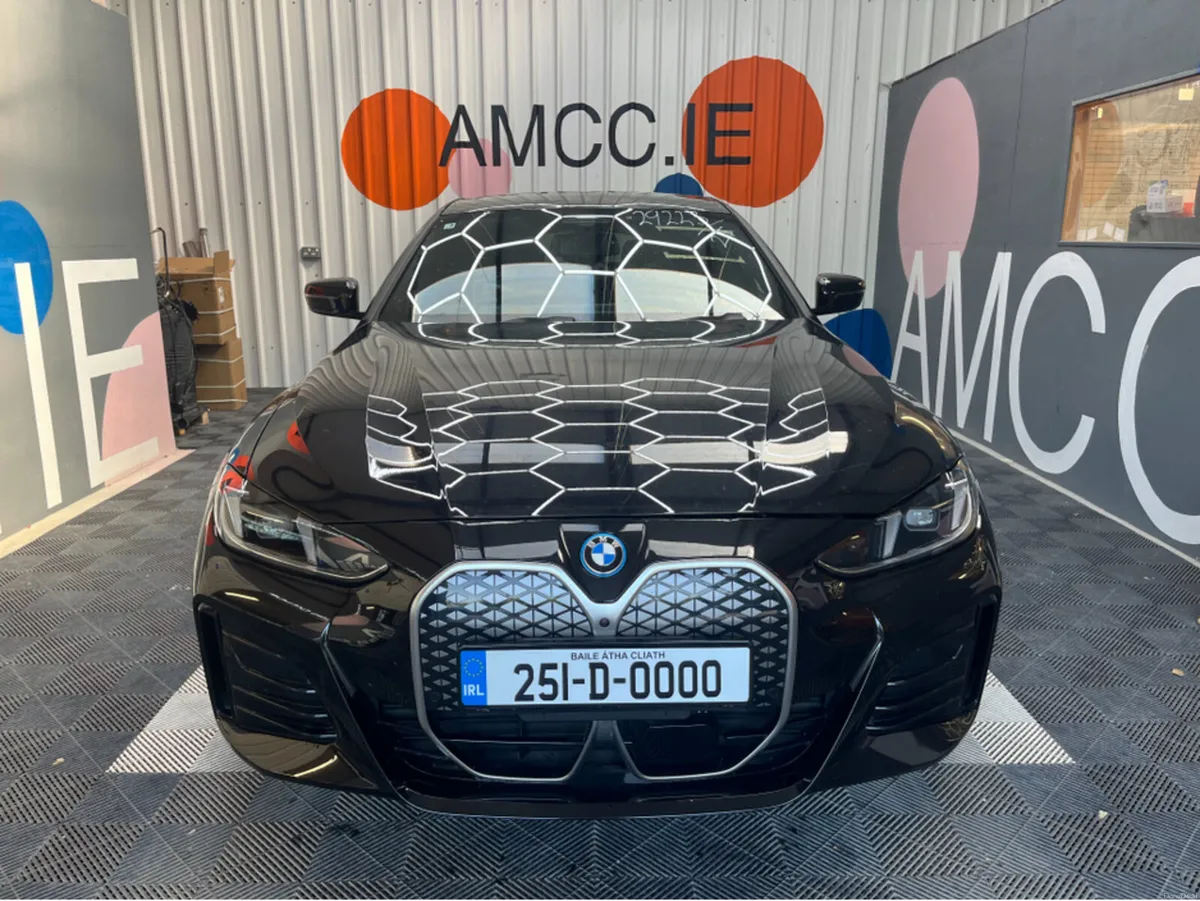 BMW i4 €46950 2025 BMW i4 EDRIVE40 M-SPORT AUTOMAT - Image 5