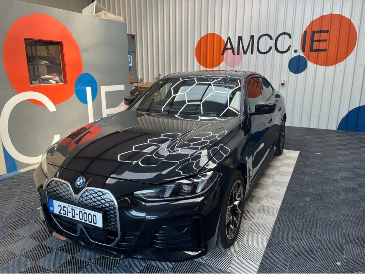 BMW i4 2025 BMW i4 EDRIVE40 M-SPORT AUTOMATIC / CR - Image 4