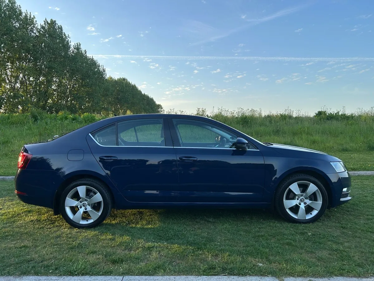 Skoda Octavia 1.6 TDI Style - Image 2