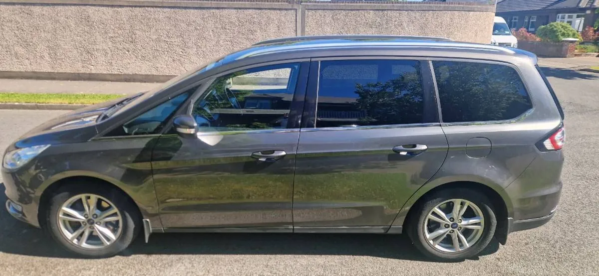 Ford Galaxy - Image 3