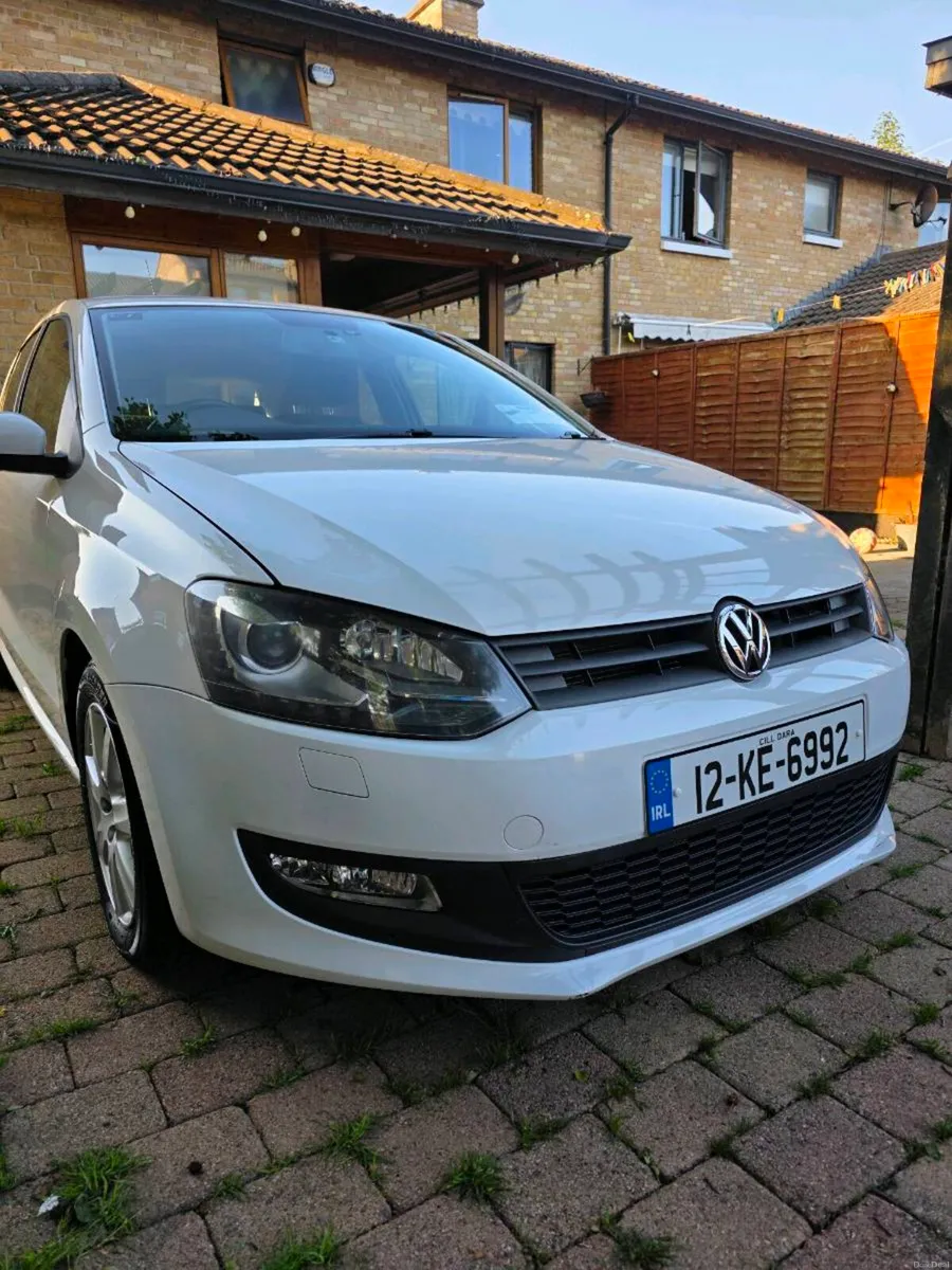 Car - Image 1