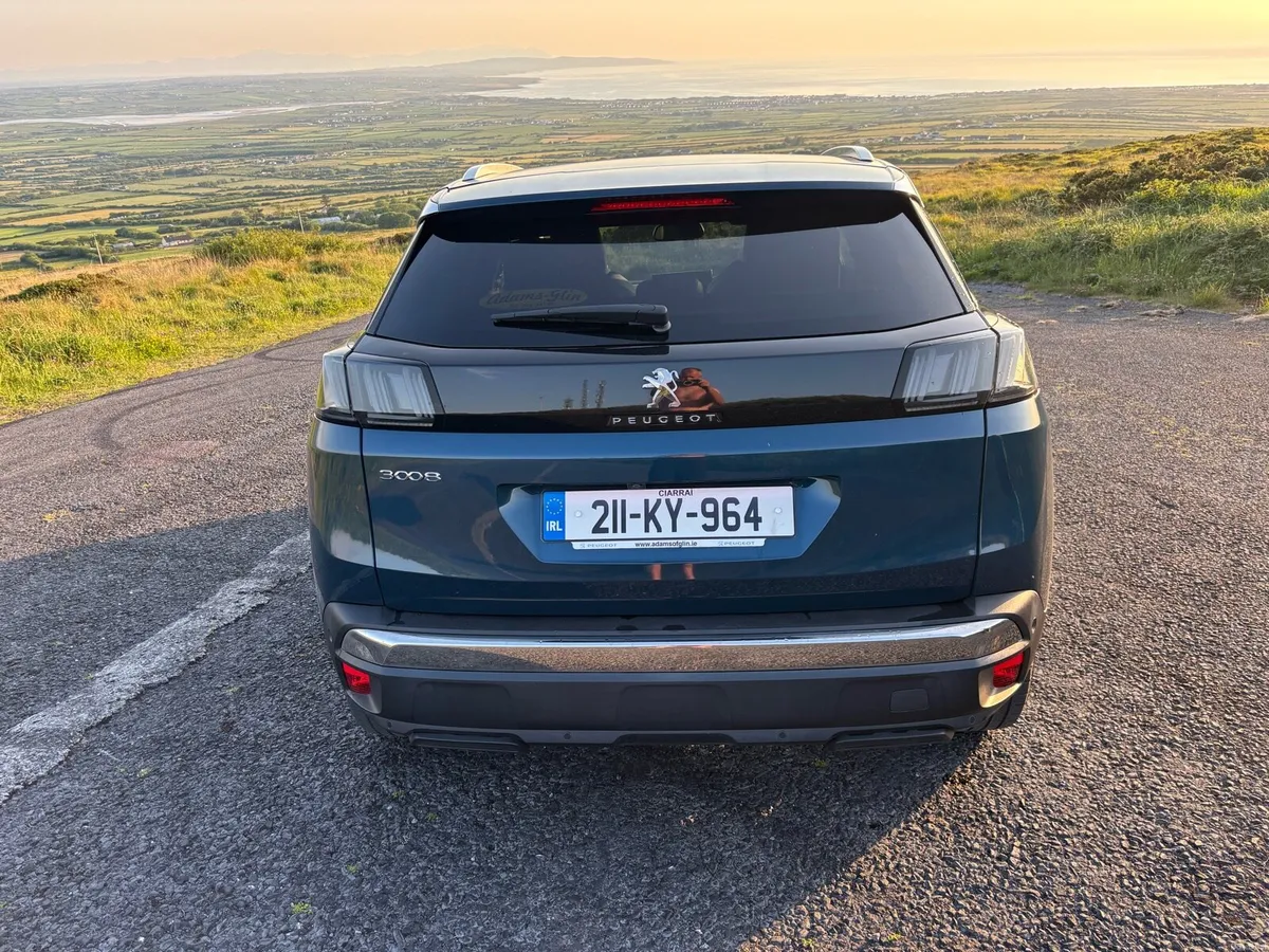 Car - Image 5