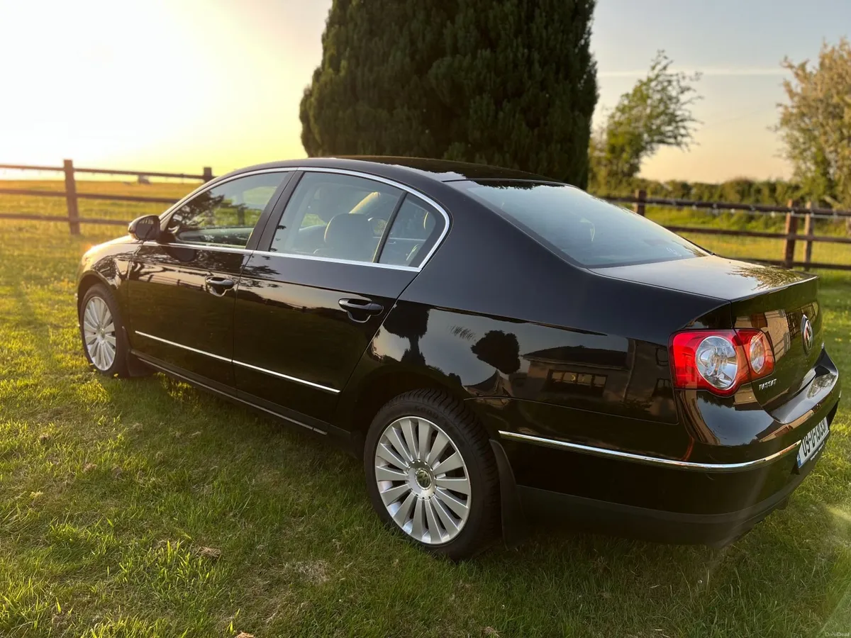 Volkswagen Passat 2.0 TDI Highline DSG 2009 - Image 4