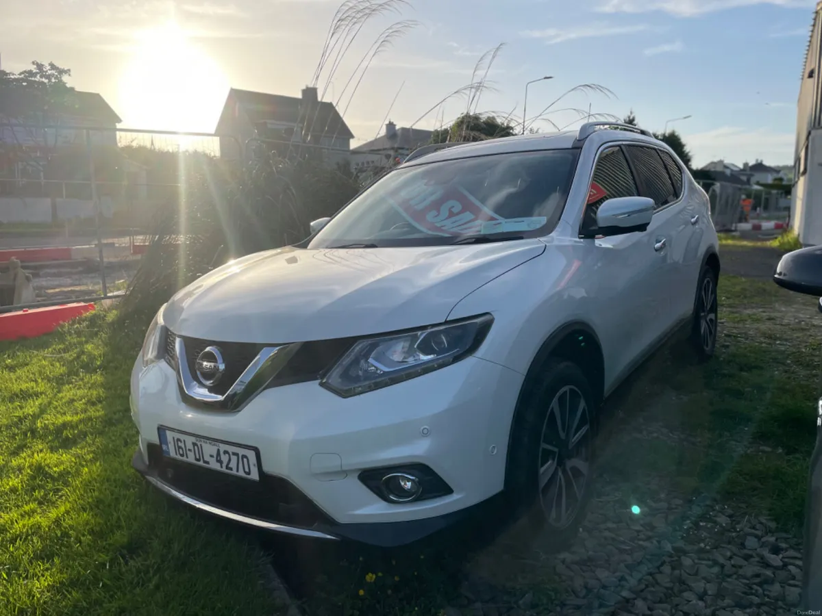 2016 Nissan X-Trail  1.6d SV 7 Seats Design Pack - Image 2