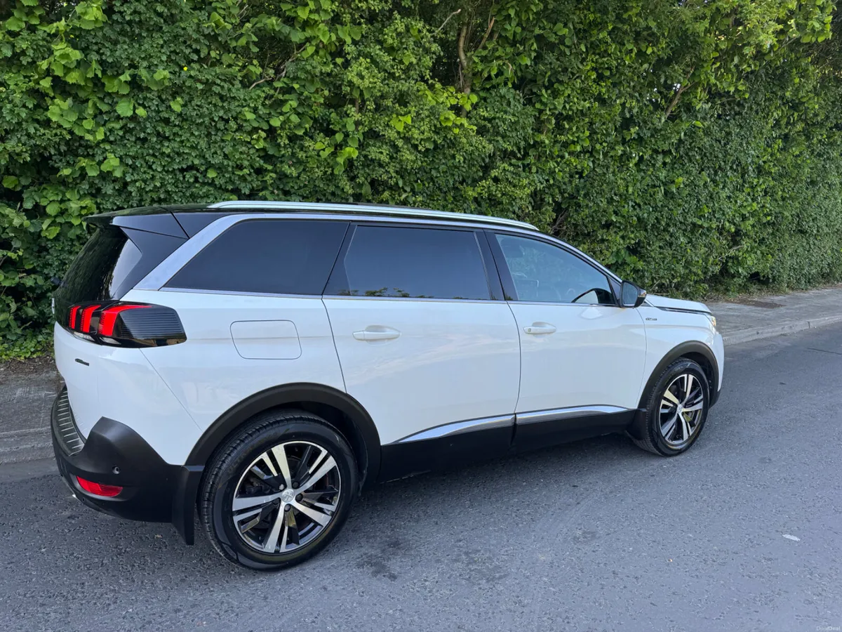 Peugeot 5008 GT Line 7 seats - Image 3