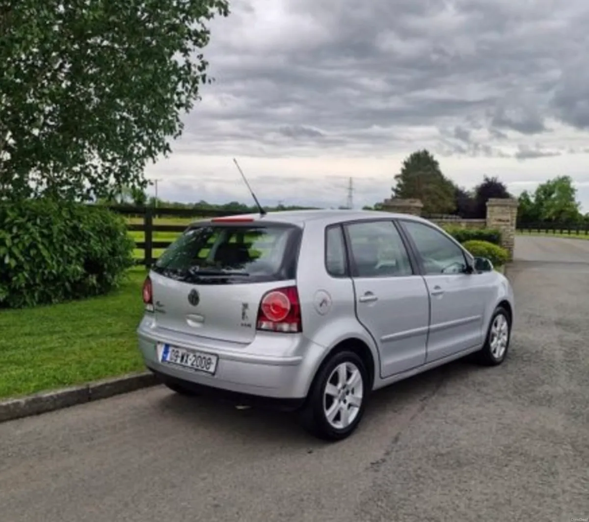 Volkswagen Polo 2009 1.4 TDI Low KM! 113k KM - Image 3