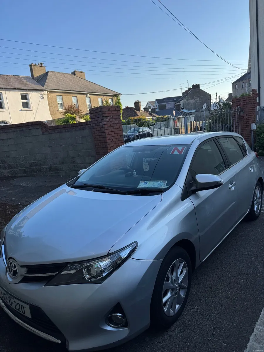 Toyota Auris 2014 - Image 4