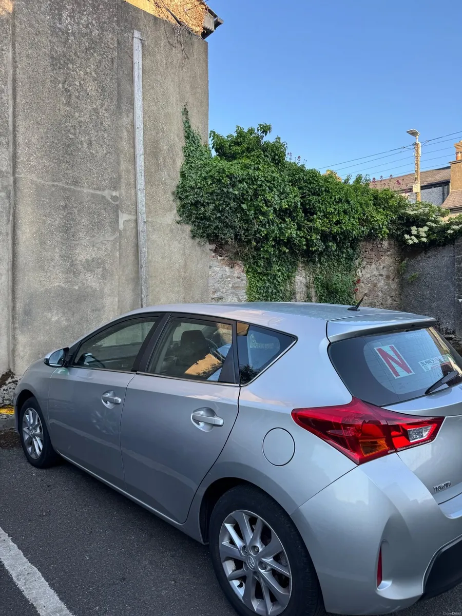 Toyota Auris 2014 - Image 6