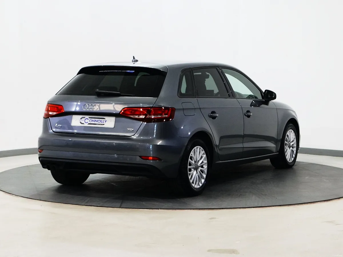 *35* 2017 Audi A3 2.0tdi se technik nav - Image 4