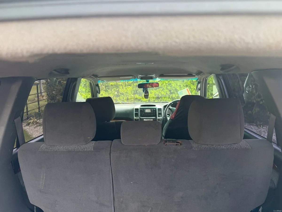 Toyota Land Cruiser - Image 5
