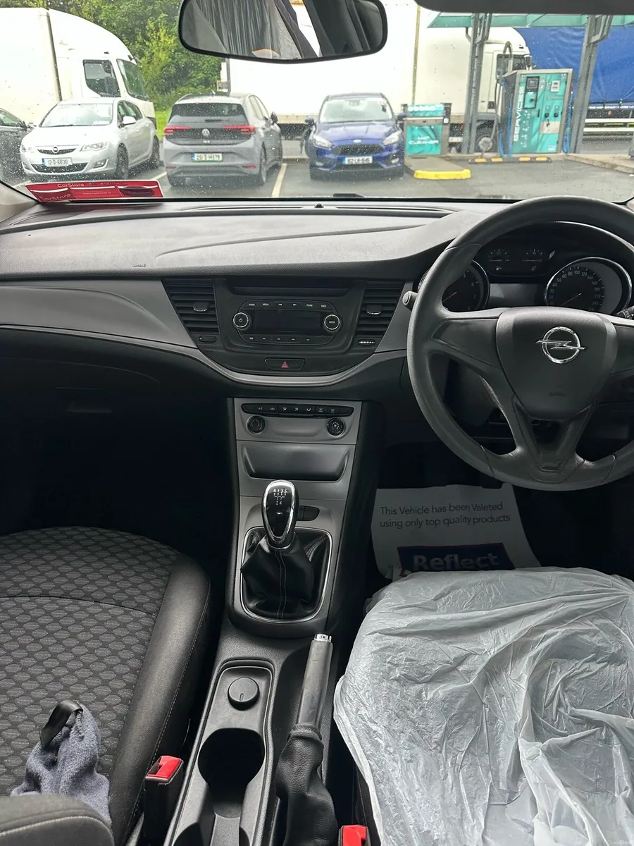 2017 opel astra 1.3 nct and taxed - Image 4