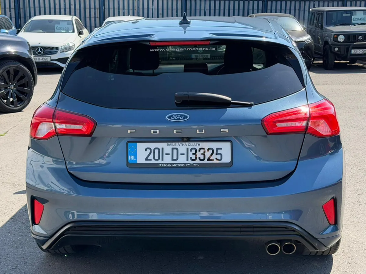 Ford Focus ST-LINE 1.5 120BHP AUTO - Image 5