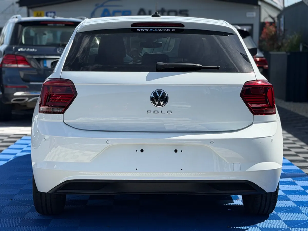 Volkswagen Polo HIGHLINE - 1.0L PETROL - AUTO - 12 - Image 6