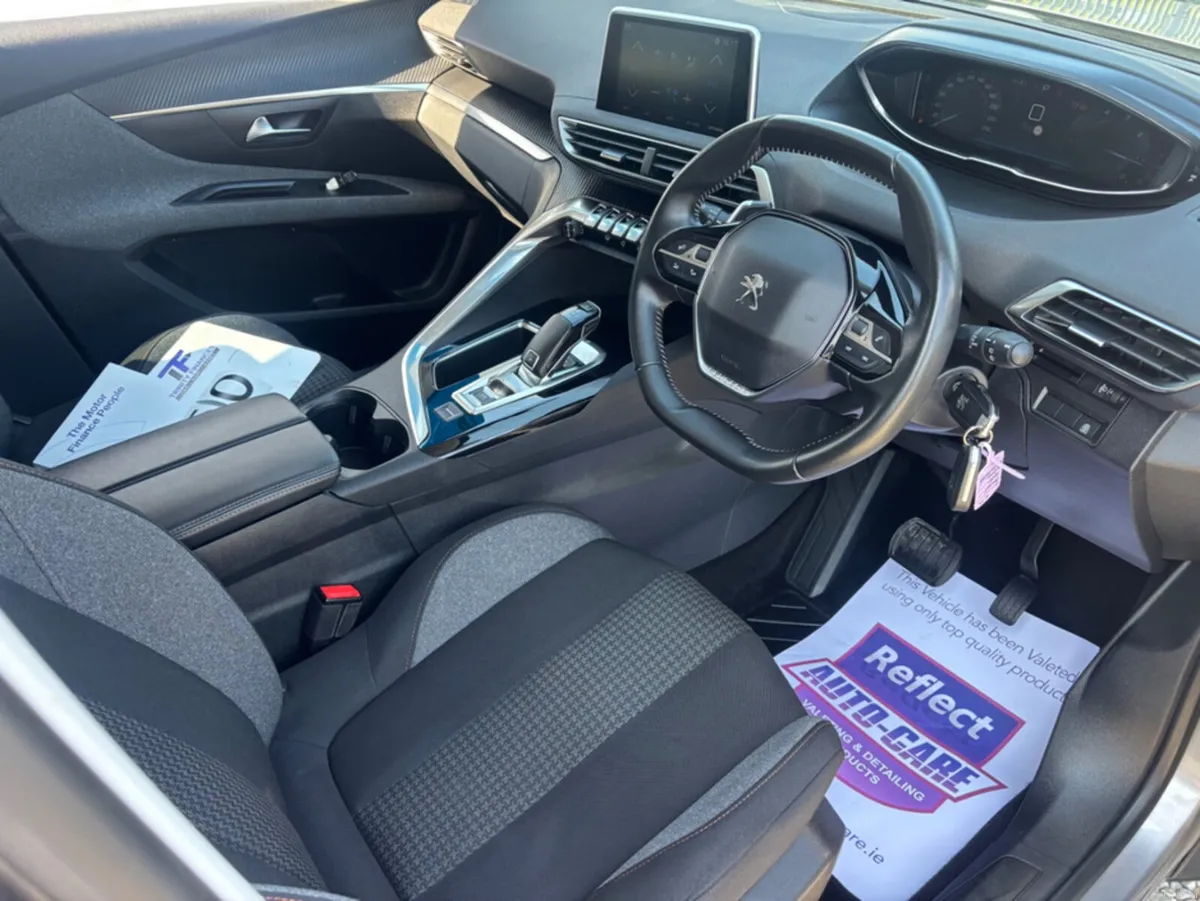 Peugeot 5008 ACTIVE 1.5 BLUE HDI 130 04 4DR A - Image 4