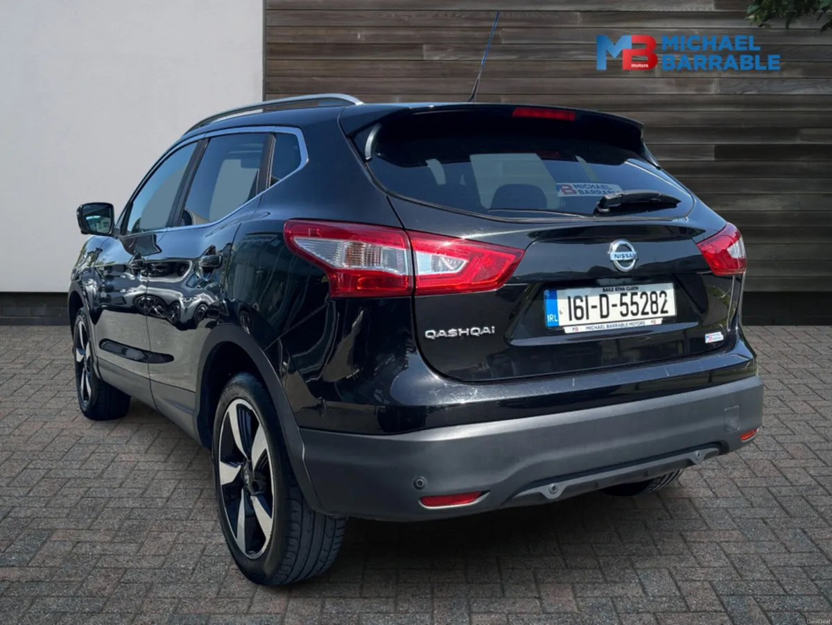 Nissan Qashqai 1.2 DIG-T N-CONNECTA 5 5DR 115PS - Image 4