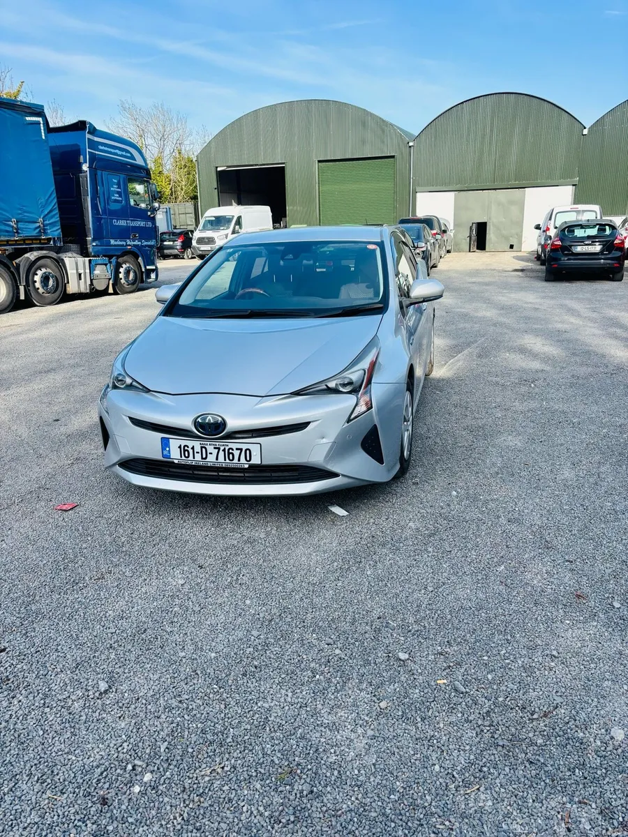 Toyota Prius 2016 hybrid (Read add plz) - Image 1