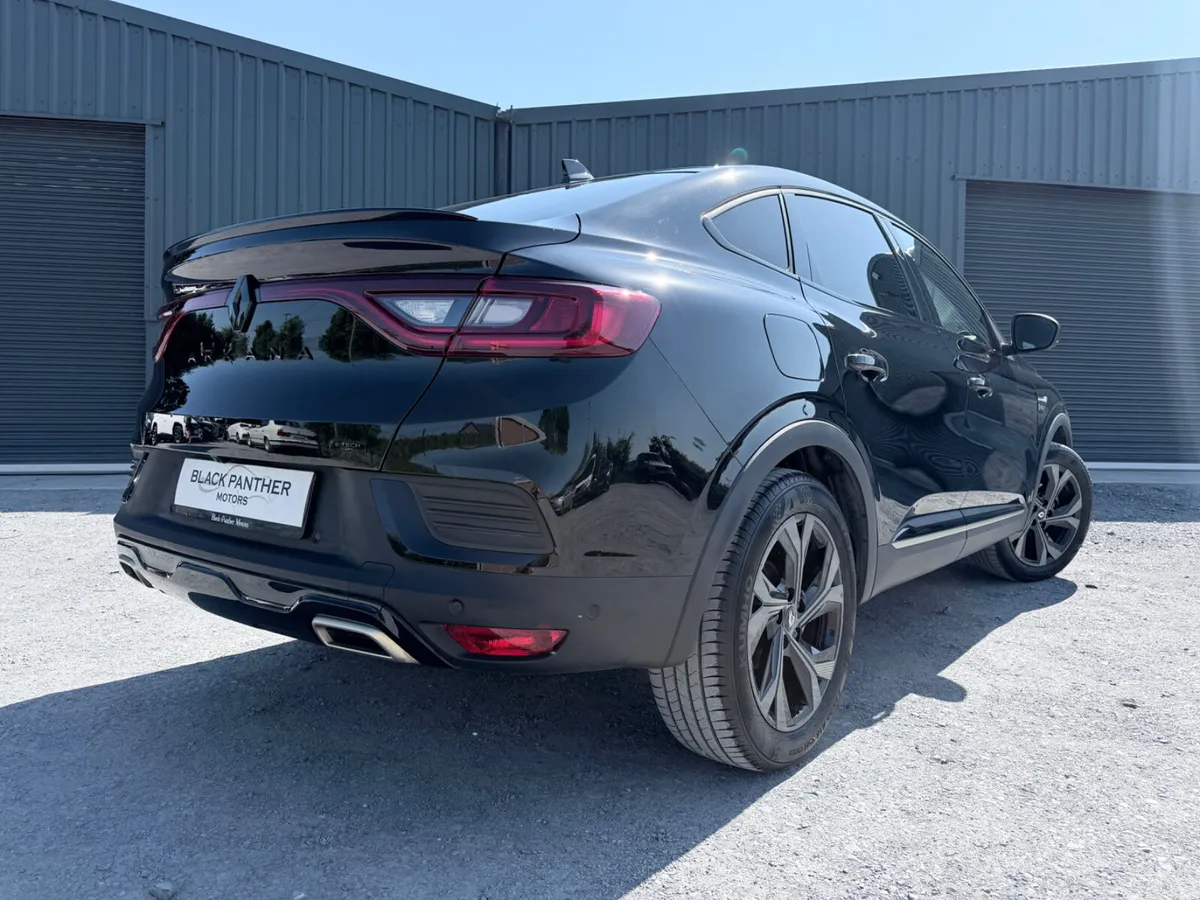 Renault Arkana 231’ E-TECH Evolution AUTOMATIC - Image 4