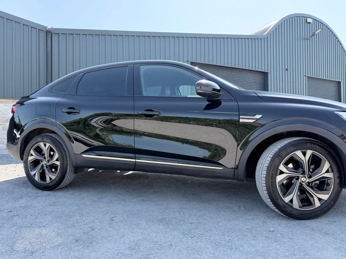 Renault Arkana 231’ E-TECH Evolution AUTOMATIC - Image 6