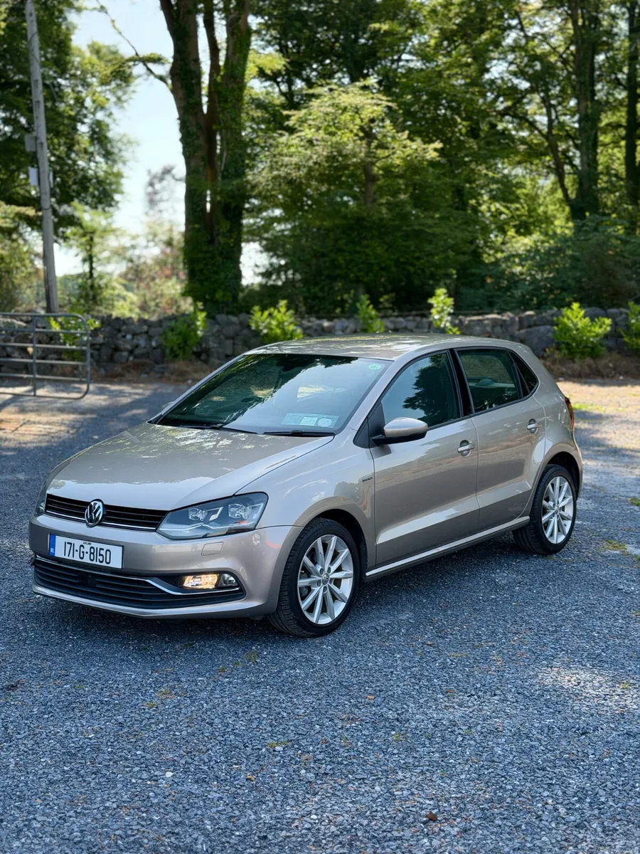Volkswagen Polo 1.2 TSI BlueMotion DSG Auto - Image 1
