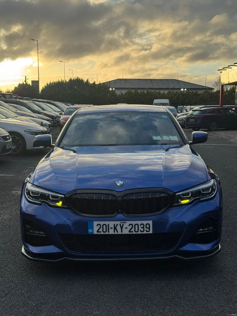 BMW 5-Series 2020 530e M Sport Petrol Plug-in - Image 2