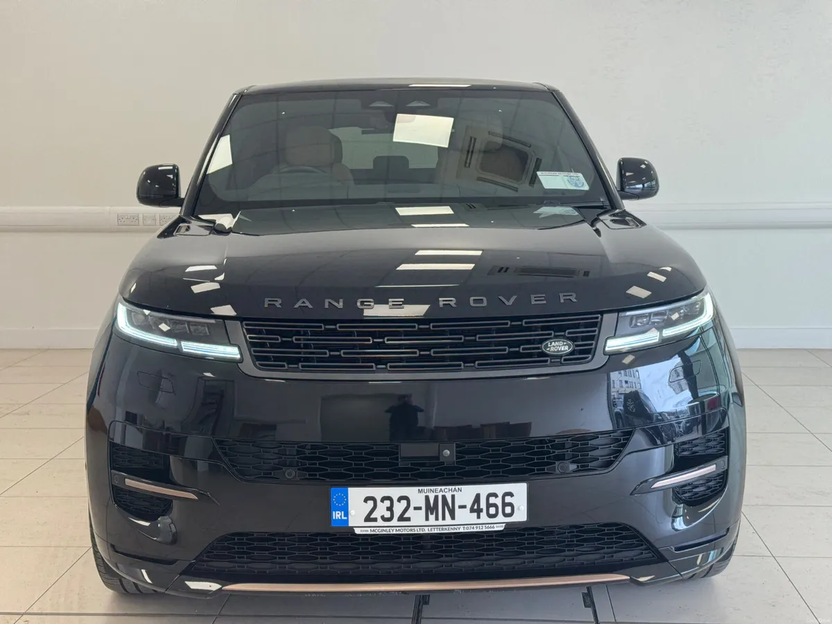 Land Rover Range Rover Sport 2023 - Image 2
